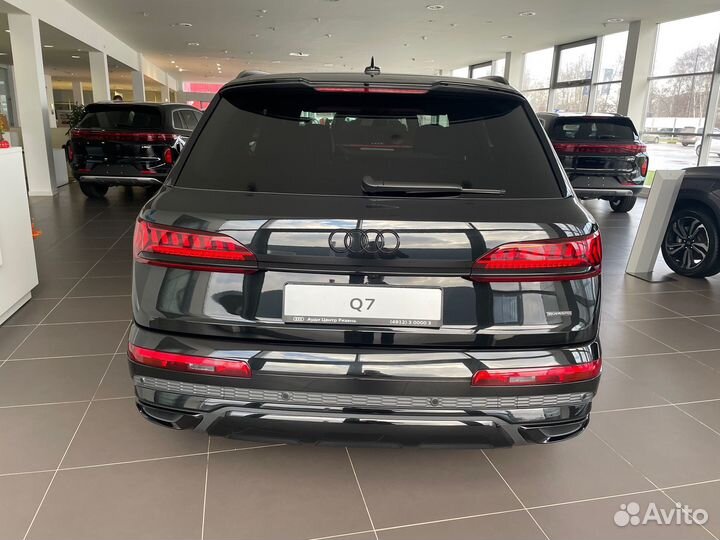 Audi Q7 3.0 AT, 2023