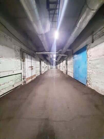 Склад, 300 м²