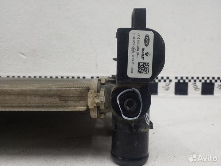 Радиатор охлаждения двигателя Renault Kaptur АКПП