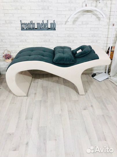 Кушетка анатомическая