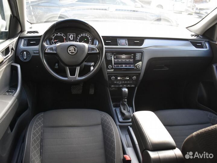 Skoda Rapid 1.6 AT, 2018, 77 988 км