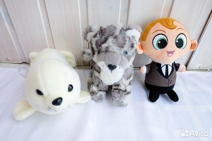 Небольшие мягкие игрушки, говорящие хомяки