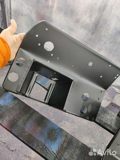 Основание щитка мтз