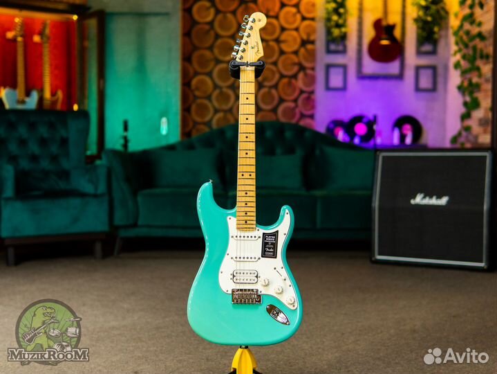 Fender Player Stratocaster HSS Sea Foam Green