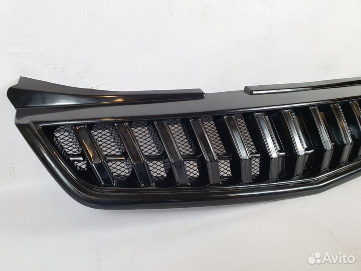 Решетка радиатора Priora 2 черный лак style AMG