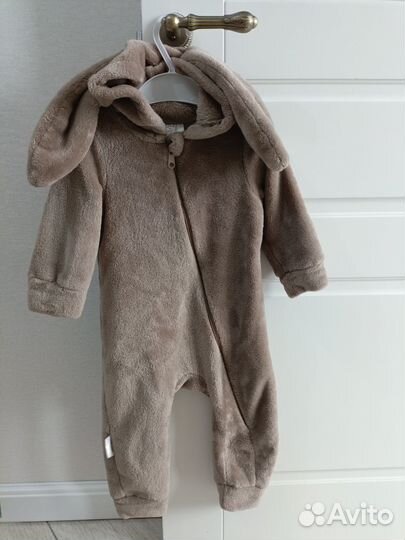 Плюшевый комбинезон с ушками