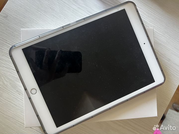 iPad 8 поколения 32 гб