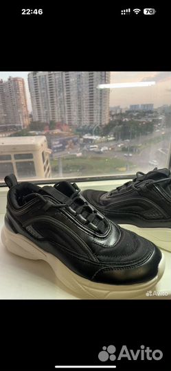 Кроссовки oysho 38