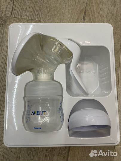 Ручной молокоотсос Philips Avent Natural