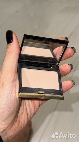 Kevyn aucoin the sculpting powder