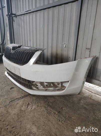 Бампер передний Skoda Octavia A7