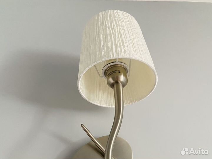 Бра и светильники настенные Mantra Lua Испания