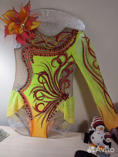 Купальник для художественной гимнастики