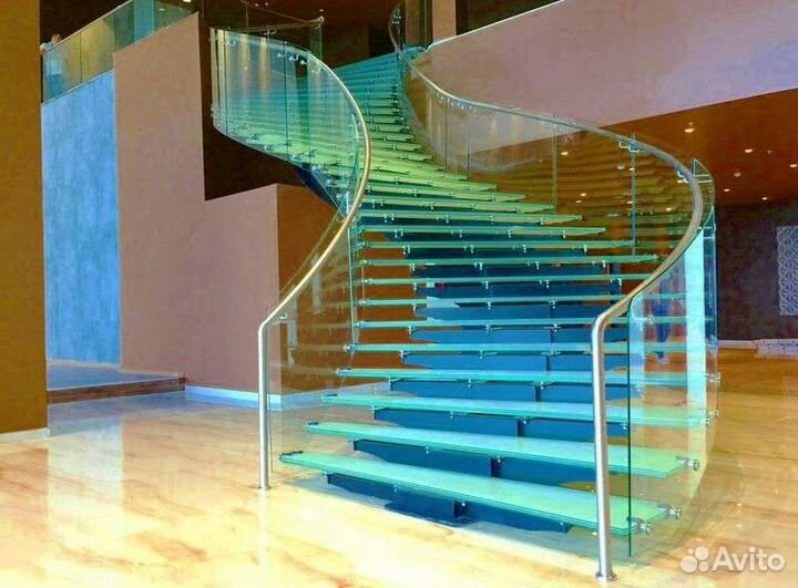 Стеклянная перегородка