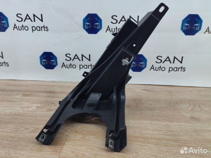 Кронштейн крыла передний правый Bmw X5 E70