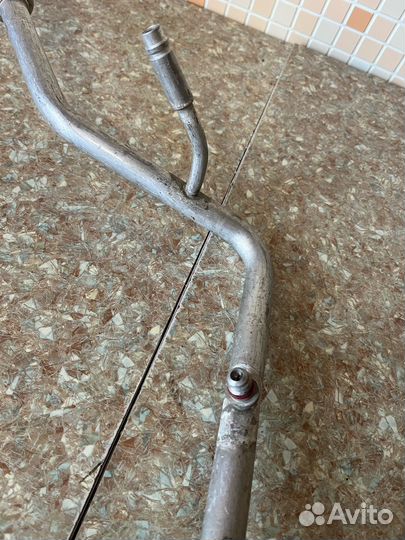 Трубка кондиционера Ford Focus 2