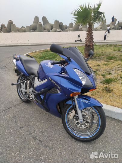 Honda VFR 800 2004
