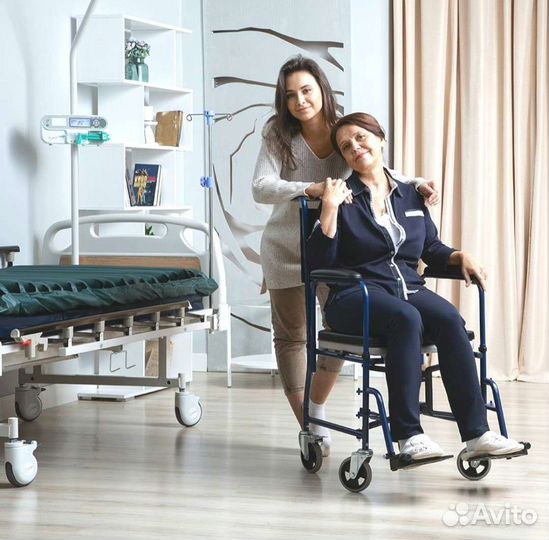 Кресло-коляска с санитарным оснащением