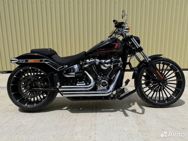 Harley Davidson Breakout 117