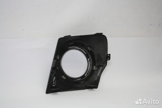 Решетка бампера под птф MB8392 Mitsubishi L200