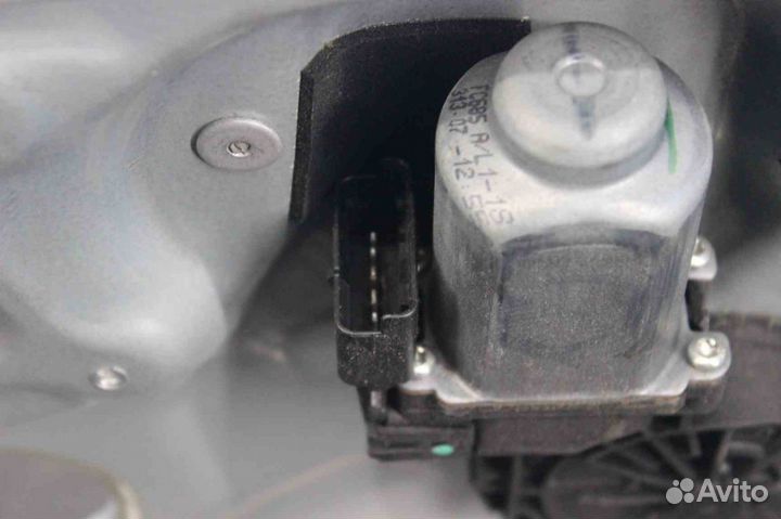 Стеклоподъемник Nissan Dualis (Qashqai) (Ниссан Ка