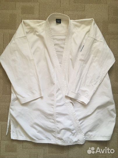 Единоборства. Кимоно. Экипировка