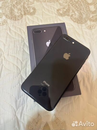 iPhone 8 Plus, 64 ГБ