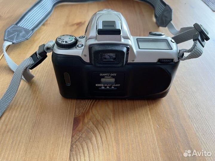 Зеркальный фотоаппарат nikon F65