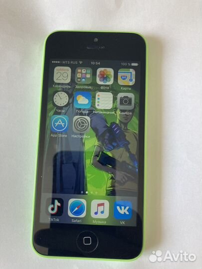 Телефон iPhone 5c