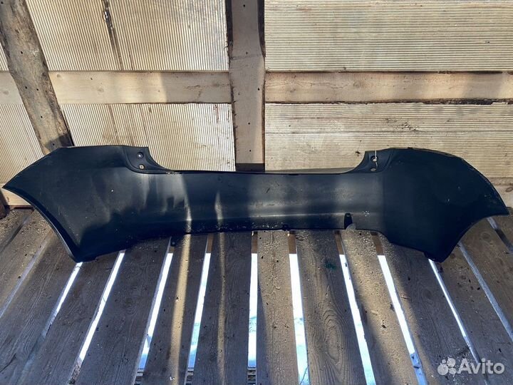 Бампер задний Аурис 1(дорест) Toyota Auris