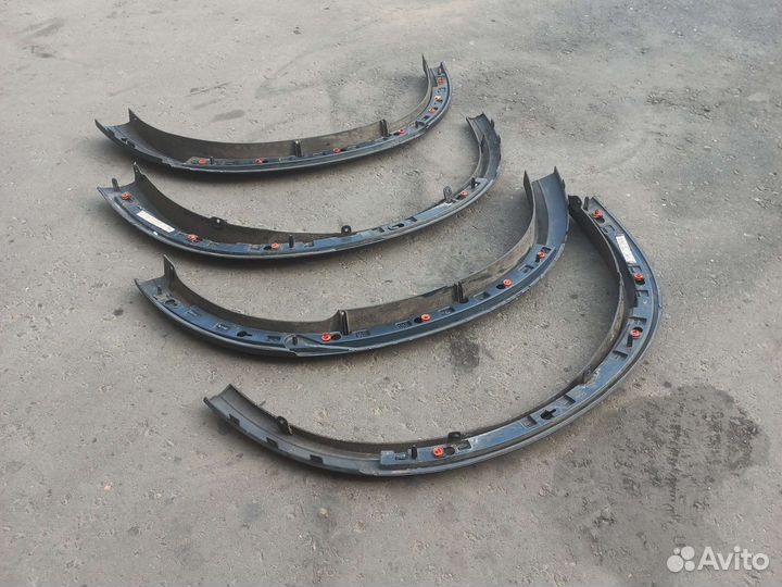 Раширитель крыла Volvo XC90 11-14 год