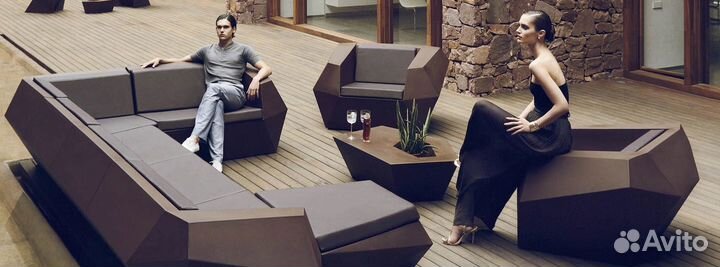 Комплект итальянской дизайнерской мебели для патио