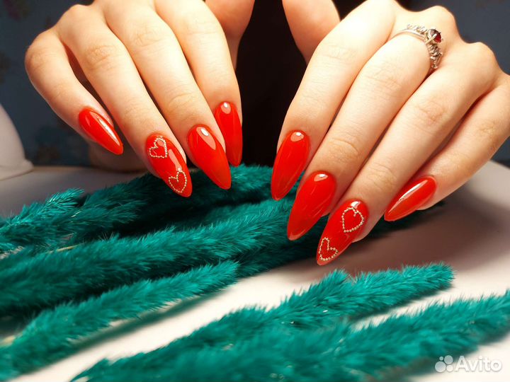 Маникюр, наращивание ногтей