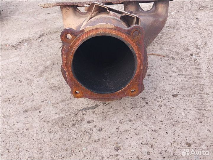 Выпускной коллектор Suzuki Sx4 хэтчбек M16A 112Л.С