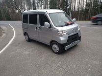 Daihatsu Hijet 0.7 AT, 2018, 70 000 км, с пробегом, цена 990 000 руб.