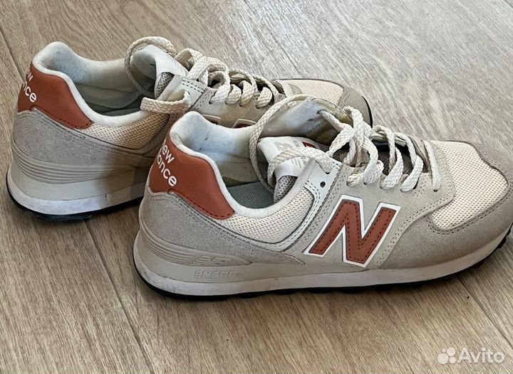 Обувь женская кроссовки