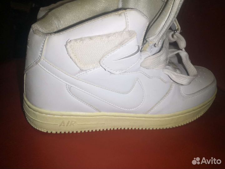 Nike обувь женская