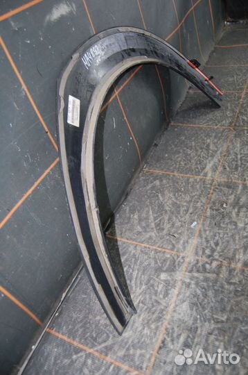 Накладка крыла заднего правого- Mercedes-Benz W213