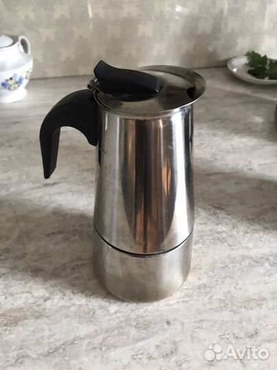 Гейзерная кофеварка