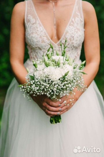 Букет невесты с эустомой белой