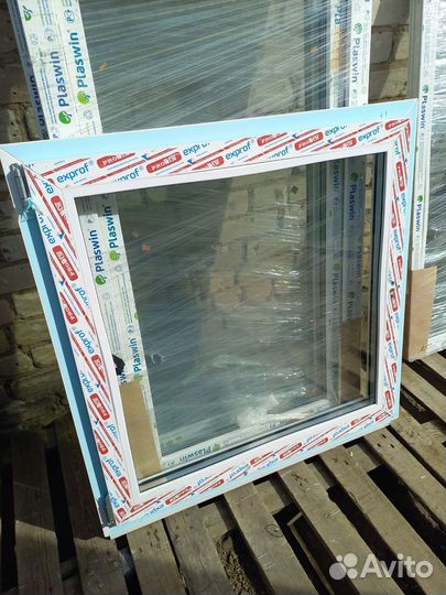 Окно пластиковое