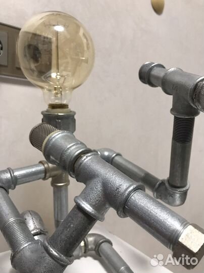 Светильник настольный лампа