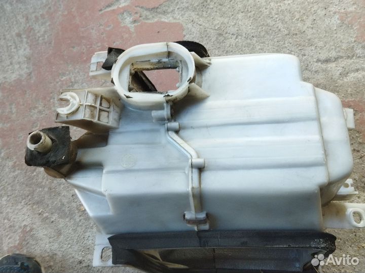 Корпус испарителя кондиционера Mitsubishi Pajero 2