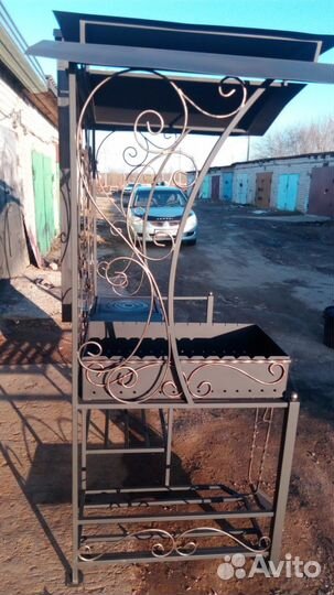 Мангал с крышей и печкой под казан