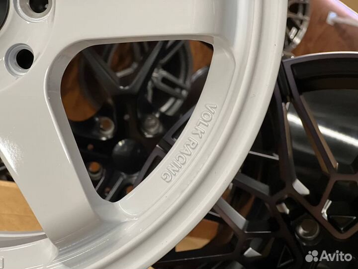 Диски Rays TE37 r16 4x100/114.3