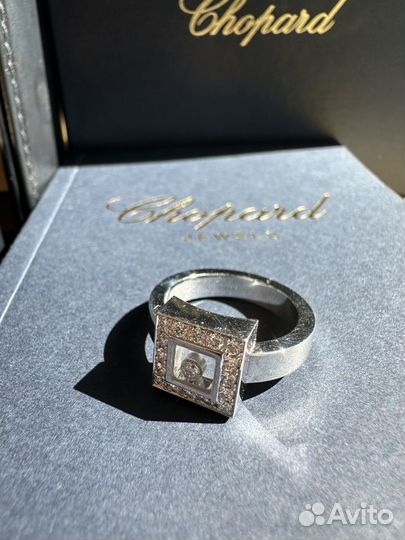 Кольцо Chopard happy diamonds