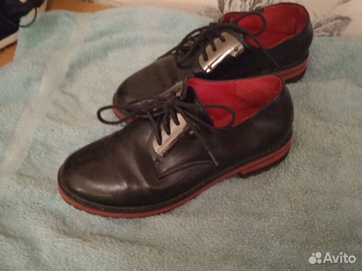 Ботинки женские