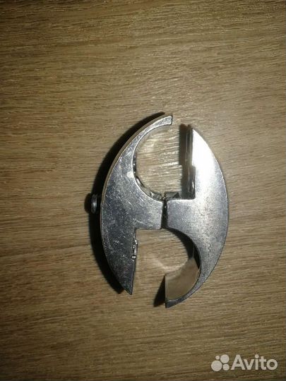 Замок для трубы