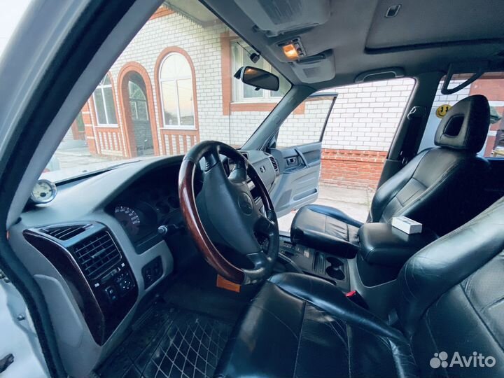 Mitsubishi Pajero 3.5 AT, 2002, 253 000 км