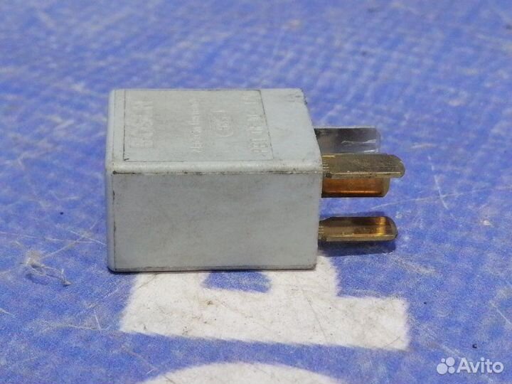 Реле Toyota Corolla 120 хэтчбек 1ZZ-FE 2005